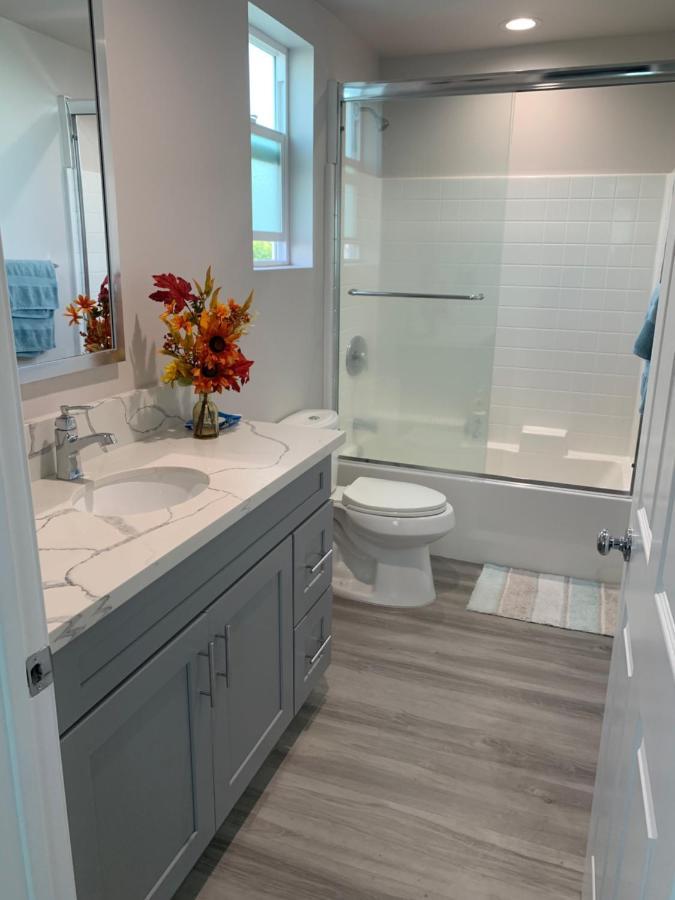 Private Room In New Appartment With Full Bath Los Angeles Exteriör bild