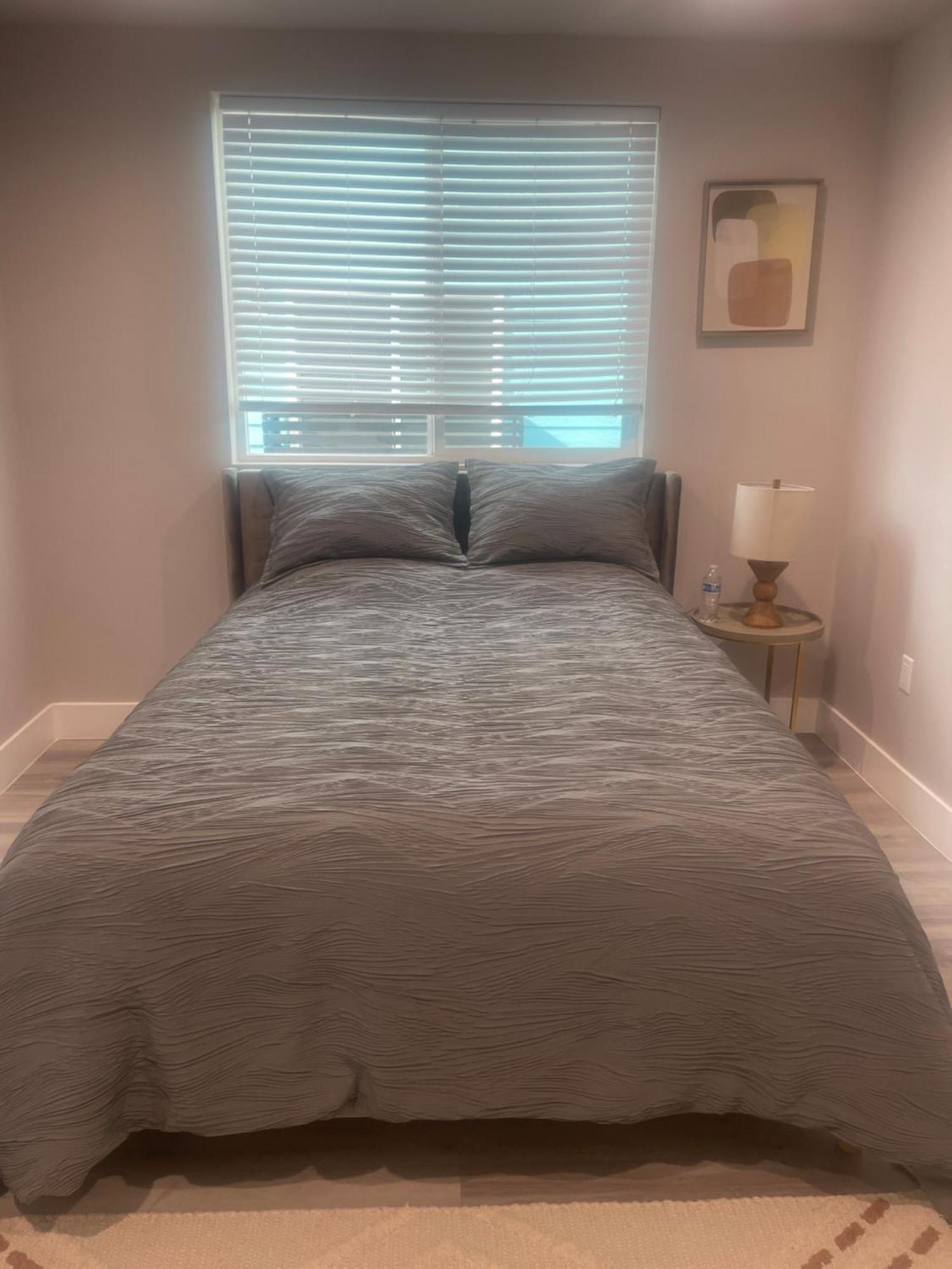 Private Room In New Appartment With Full Bath Los Angeles Exteriör bild